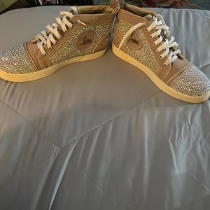 Christian louboutin Louis suede red bottom sneaker’s without box